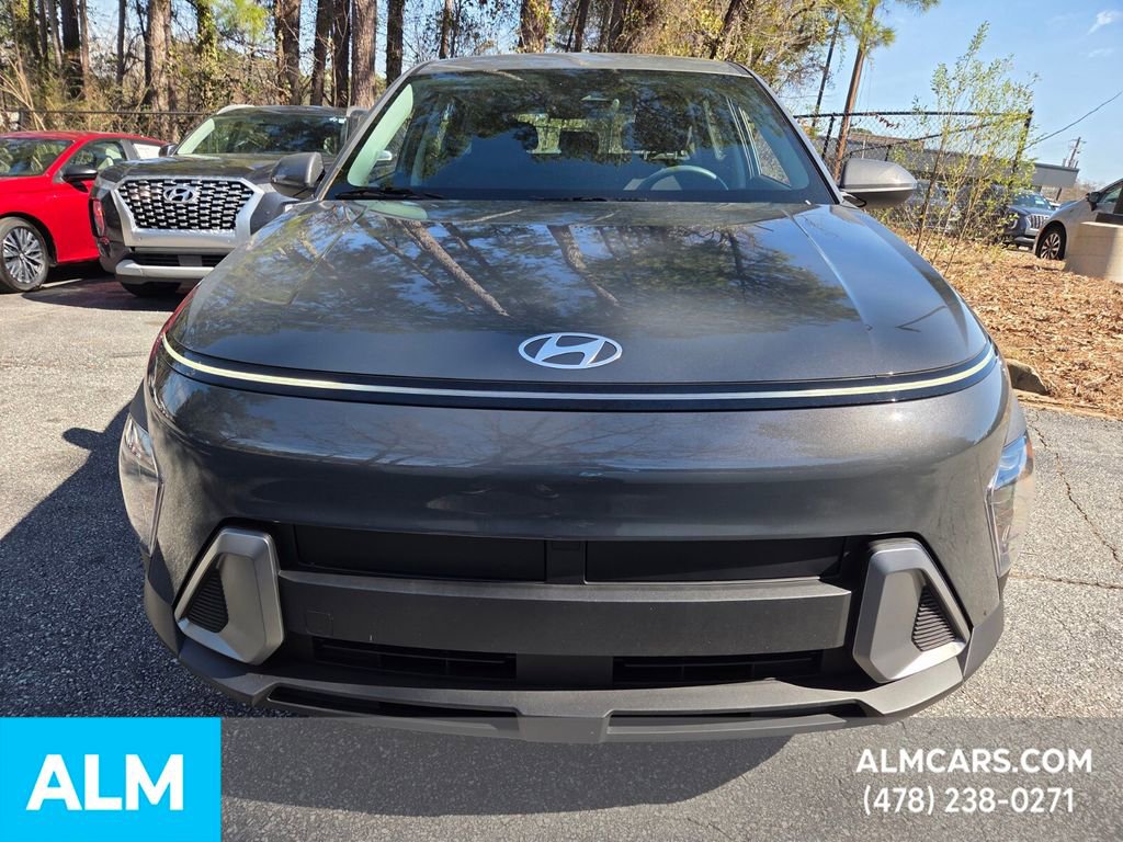 Used 2025 Hyundai Kona SE image 15