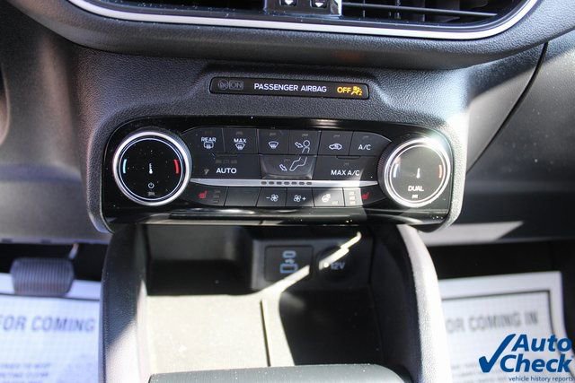 Used 2022 Ford Escape SEL image 13