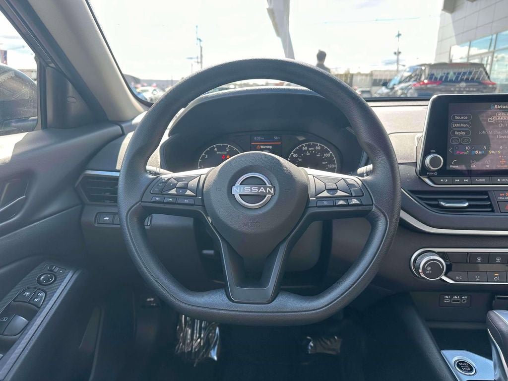 Used 2025 Nissan Altima 2.5 S image 13