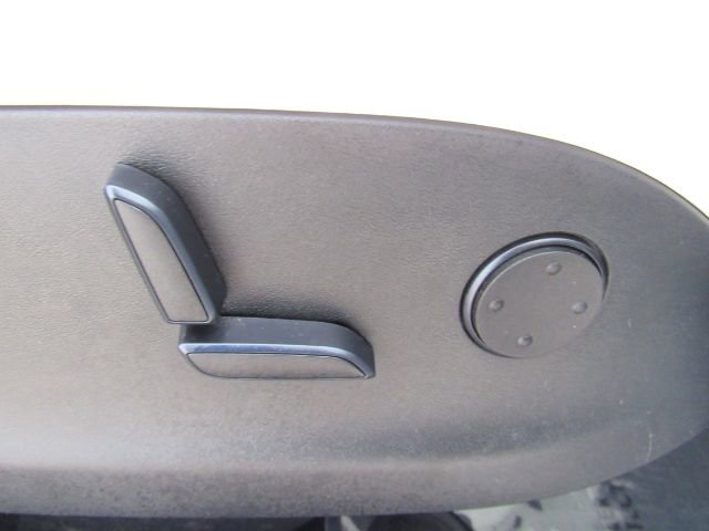 Used 2018 Tesla Model X 100D image 30