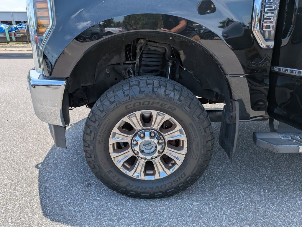 Used 2018 Ford F250 Lariat w/ Lariat Ultimate Package AWD/4WD image 34