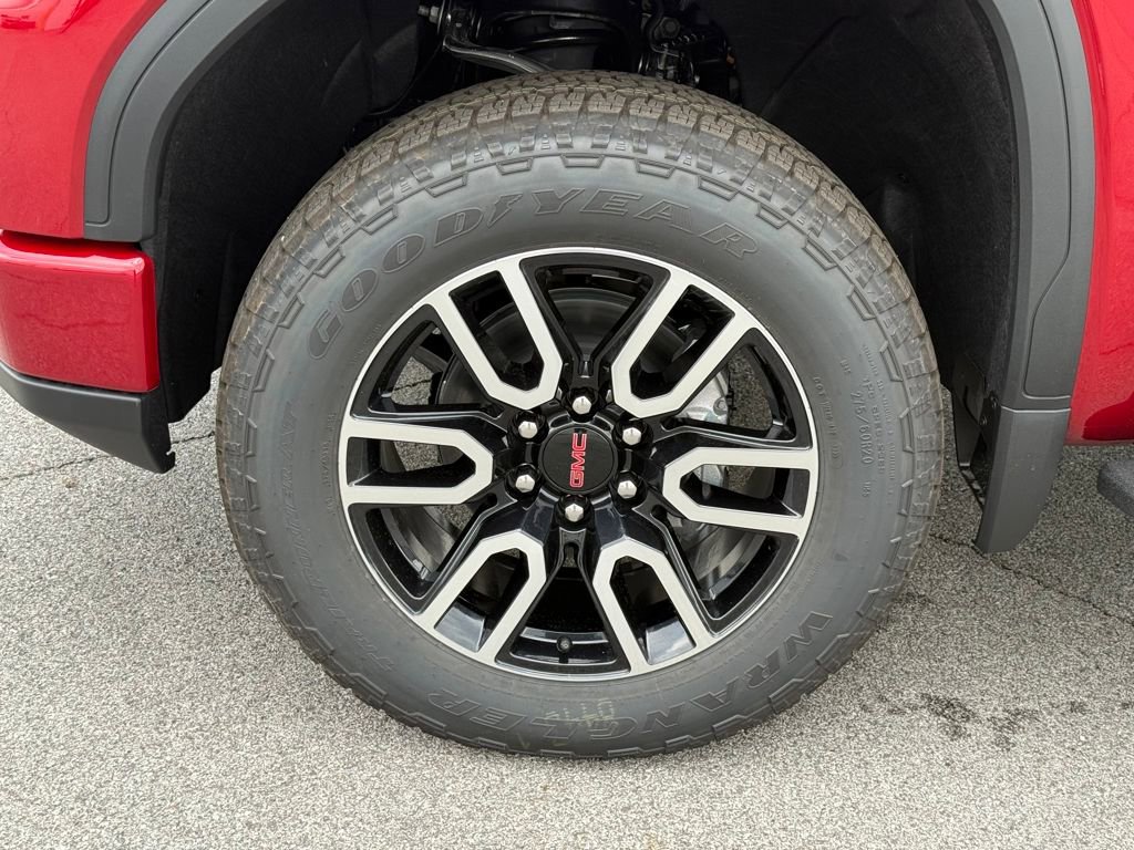 New 2026 GMC Sierra 1500 AT4 w/ AT4 Premium Package image 8