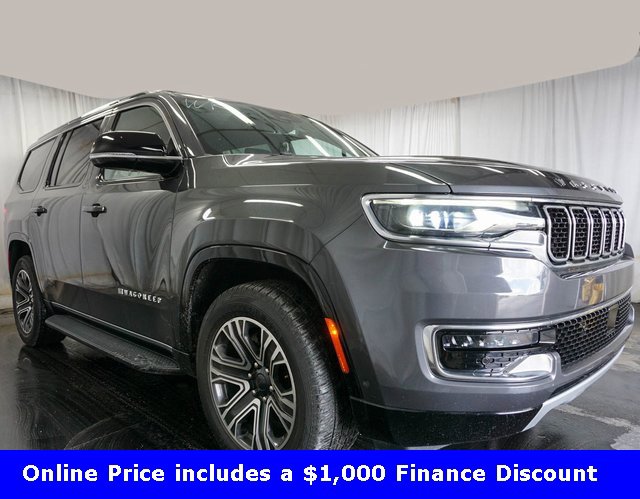 Used 2023 Jeep Wagoneer Series II image 2