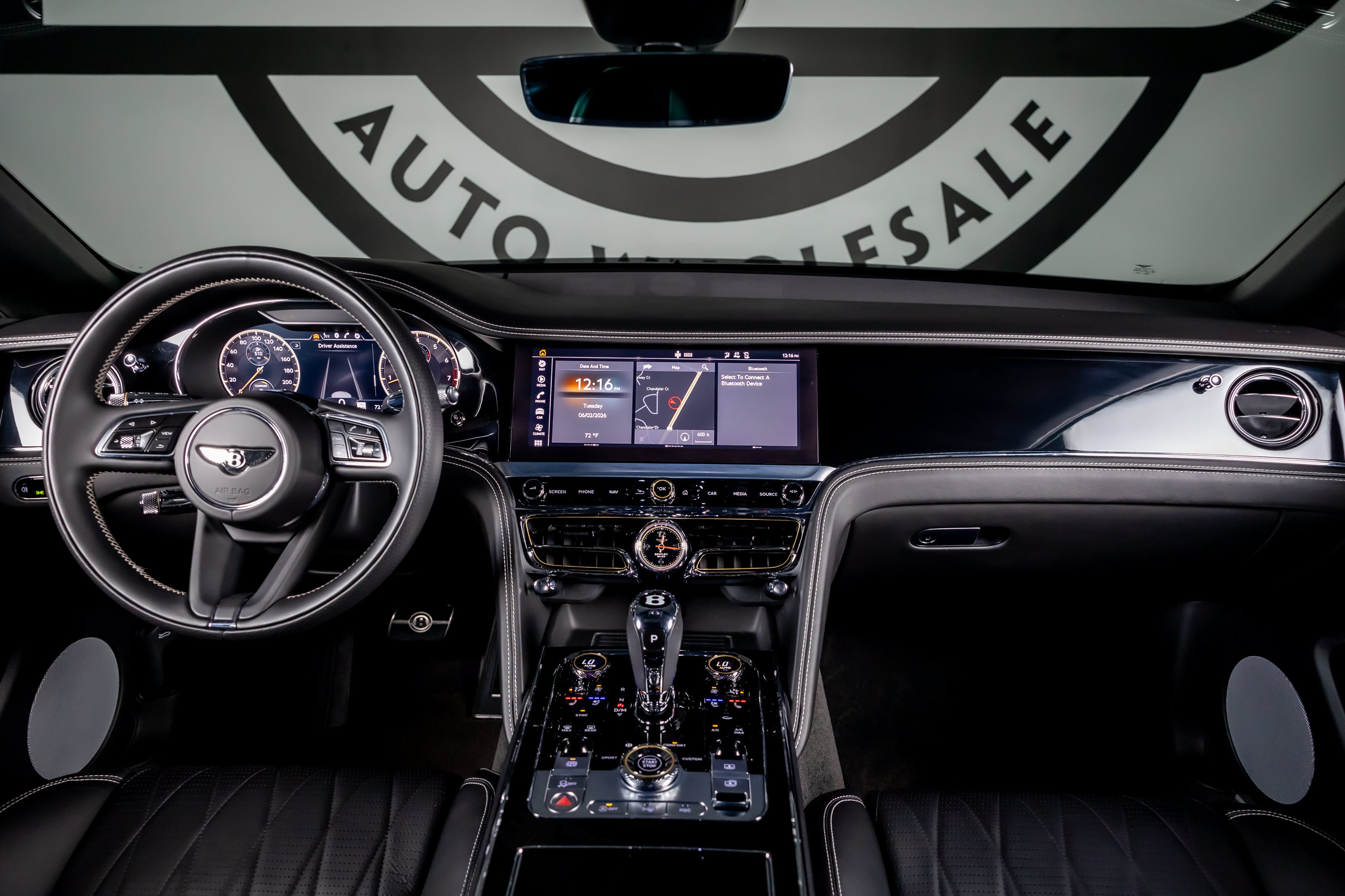 Used 2022 Bentley Flying Spur V8 AWD/4WD image 3
