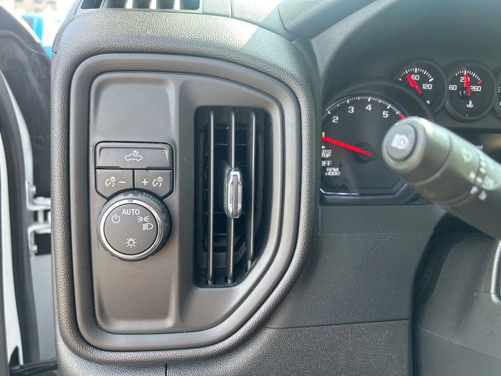 Used 2022 Chevrolet Silverado 1500 W/T w/ WT Value Package image 21