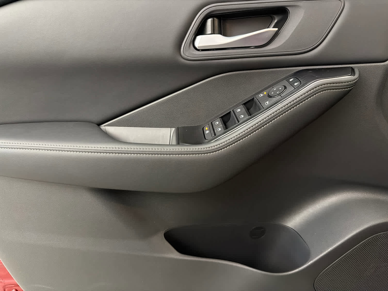 New 2026 Nissan Rogue SV image 22