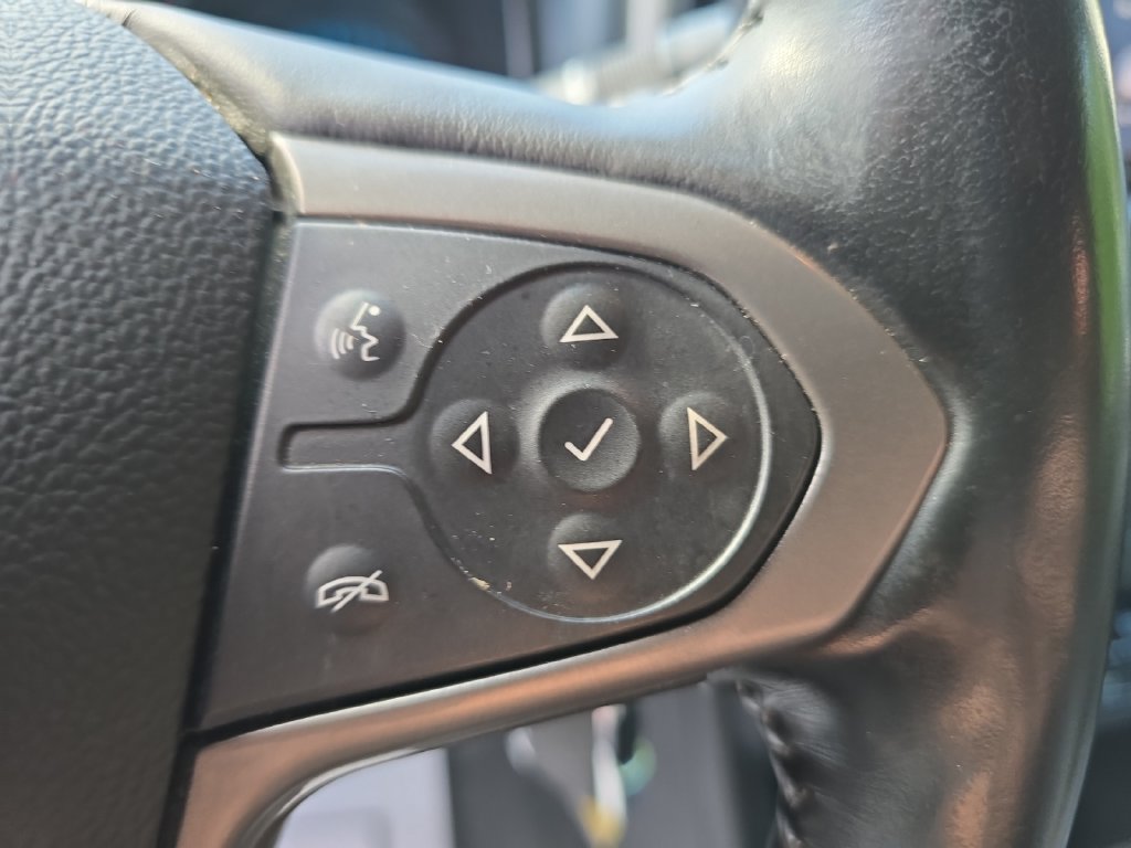 Used 2022 Chevrolet Colorado Z71 AWD/4WD image 21