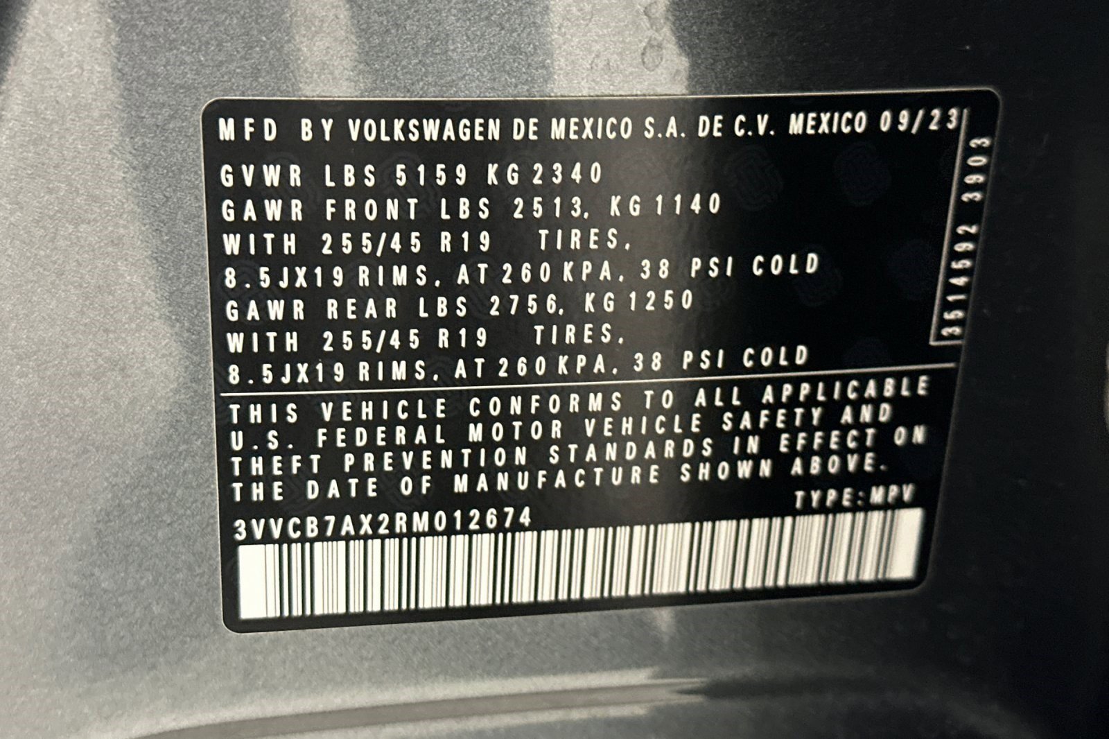 Used 2024 Volkswagen Tiguan SE R-Line FWD image 22