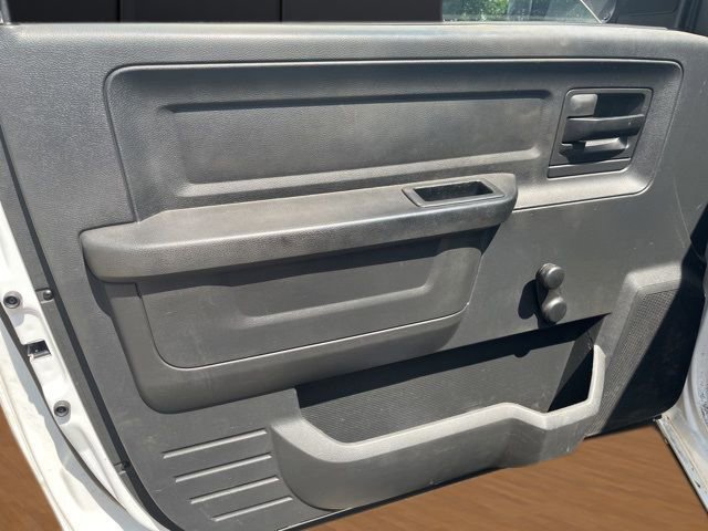 Used 2012 RAM 3500 ST w/ ST Decor Group image 15