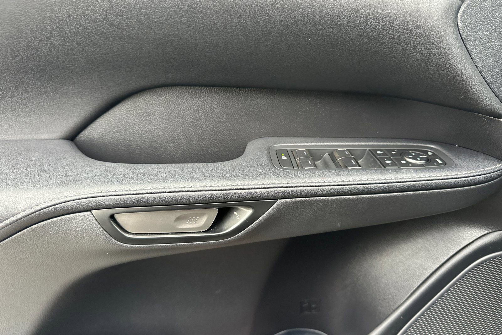 Certified 2024 Lexus RX 450h AWD w/ Luxury Package image 12