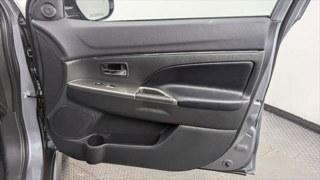 Used 2025 Mitsubishi Outlander Sport AWD image 22