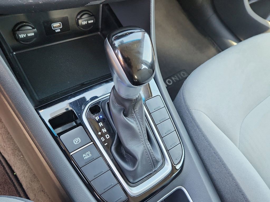 Used 2022 Hyundai Ioniq Blue image 23