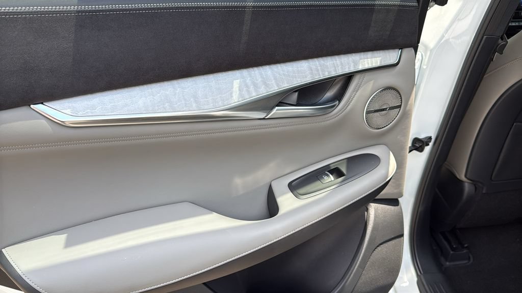 Used 2023 INFINITI QX50 Sensory AWD/4WD image 25