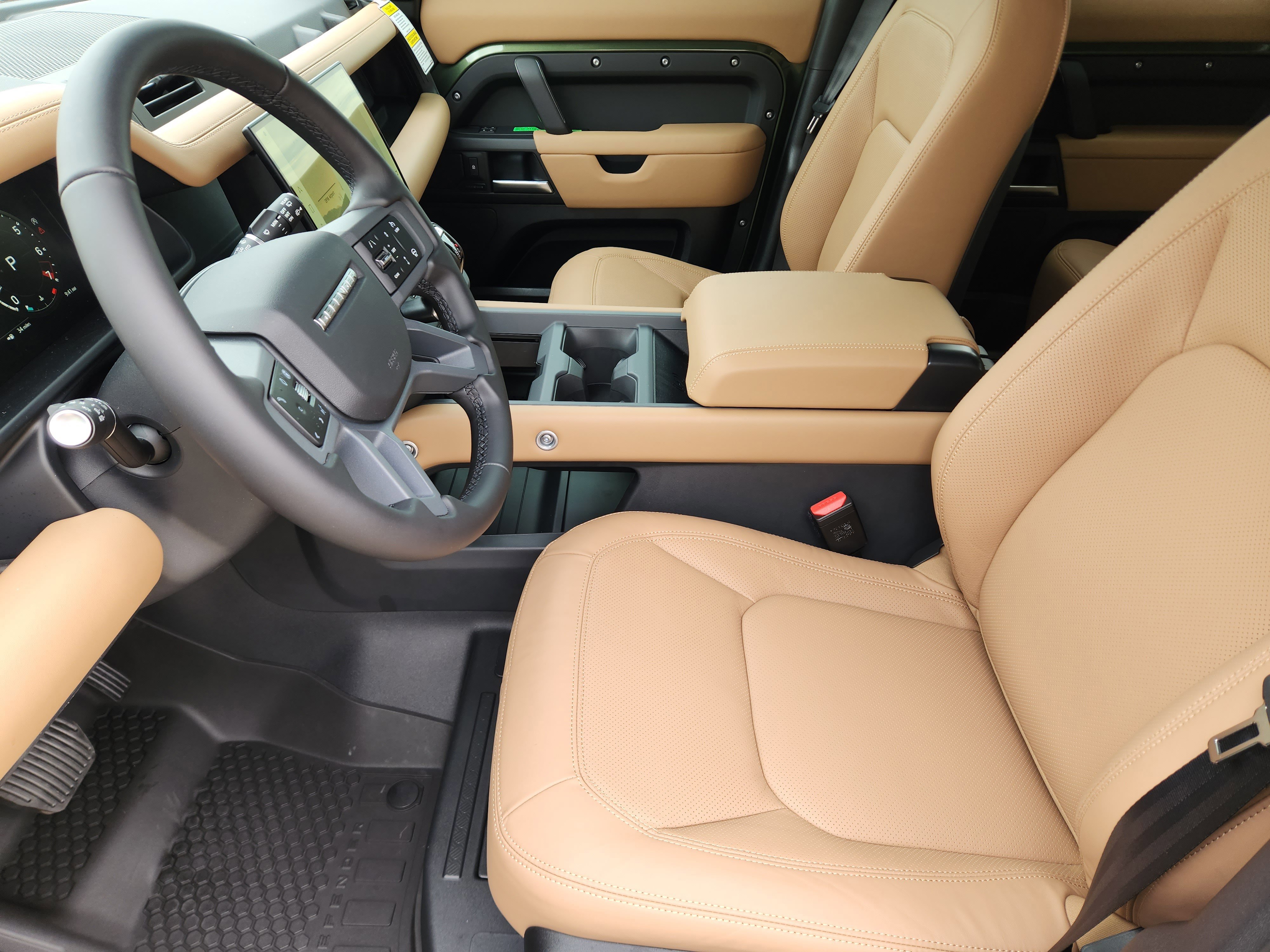 New 2026 Land Rover Defender 110 S AWD/4WD image 8
