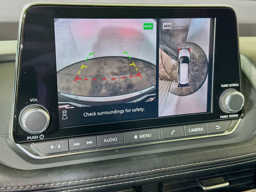 Used 2021 Nissan Rogue SV FWD image 11