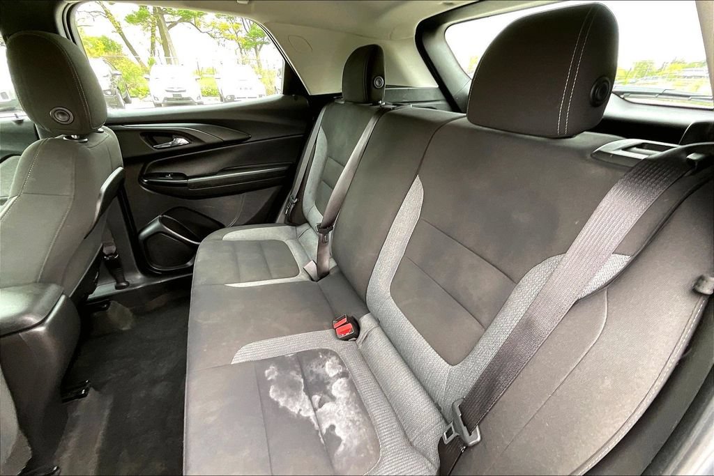 Used 2022 Chevrolet TrailBlazer LS FWD image 25