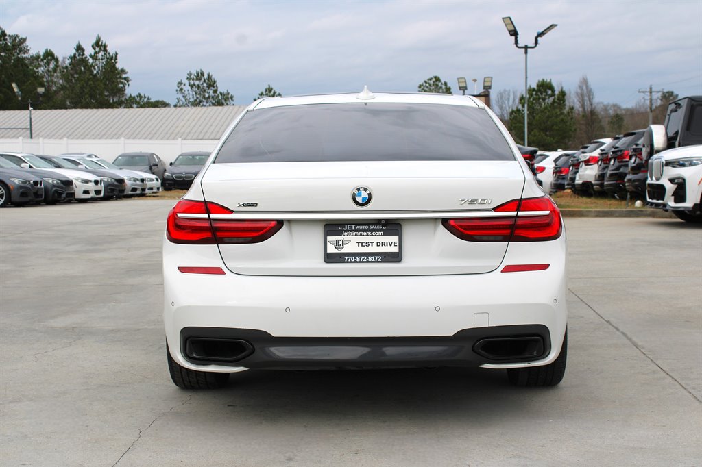 Used 2016 BMW 750i xDrive AWD/4WD image 6