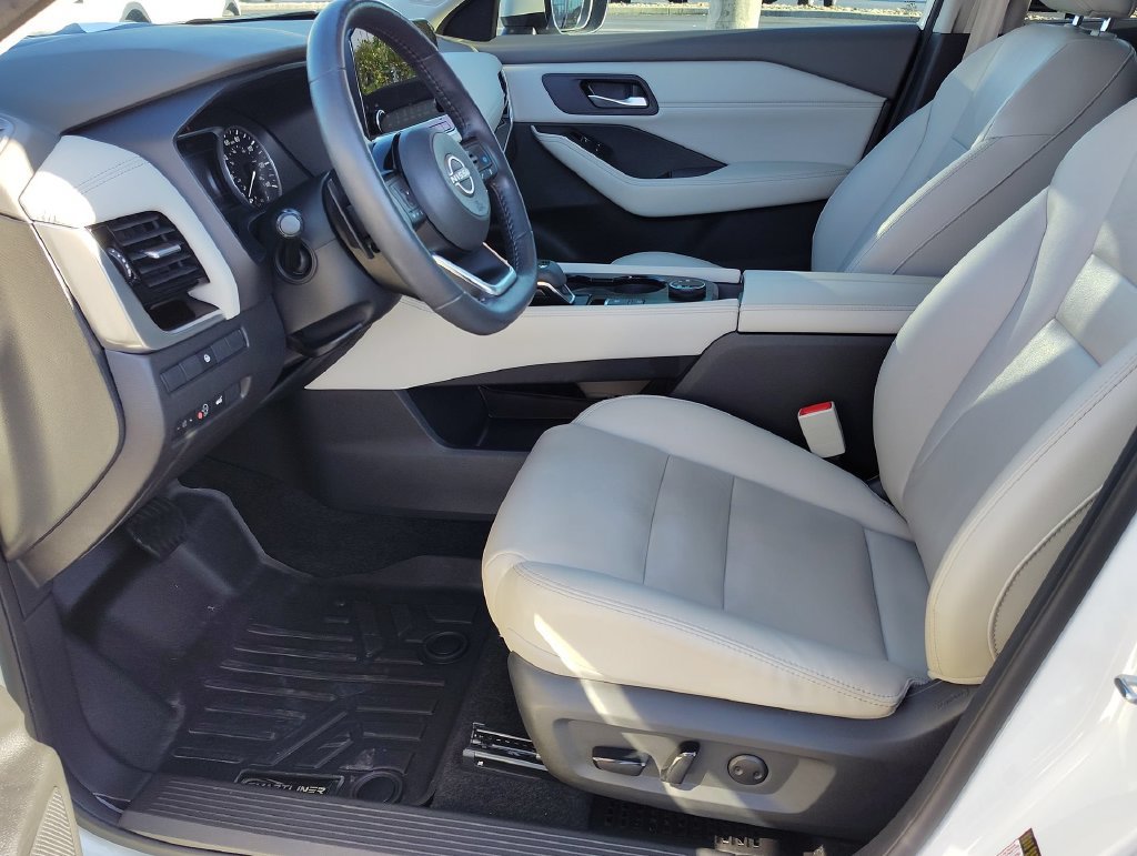 Used 2023 Nissan Rogue SL w/ SL Premium Package AWD/4WD image 8