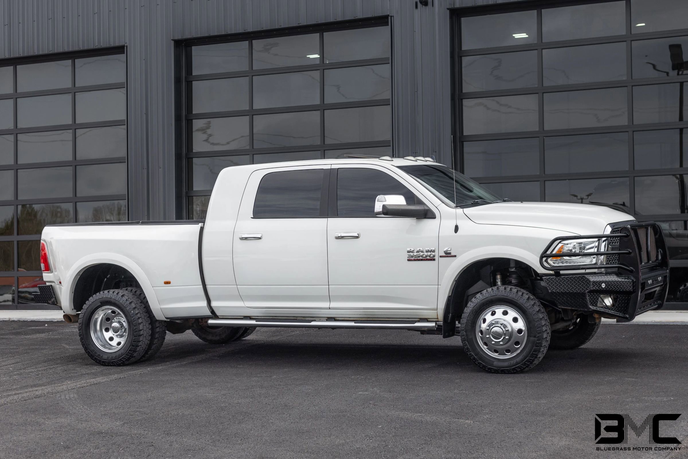 Used 2018 RAM 3500 Laramie image 8