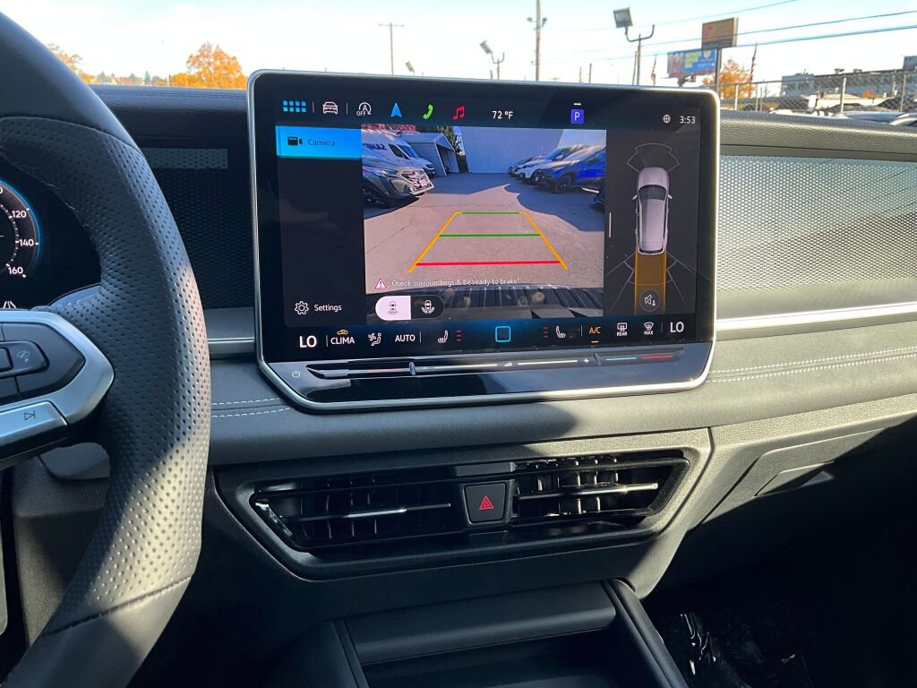 New 2025 Volkswagen Tiguan SE R-Line image 16