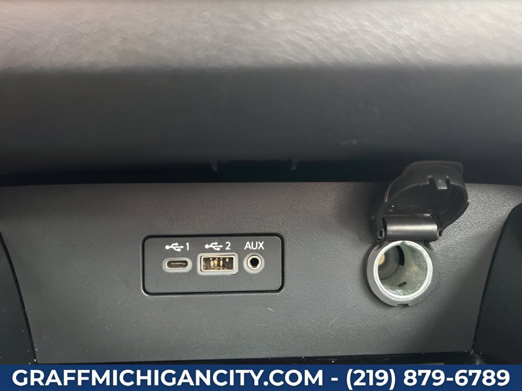 Used 2024 Nissan Altima 2.5 SV FWD image 26