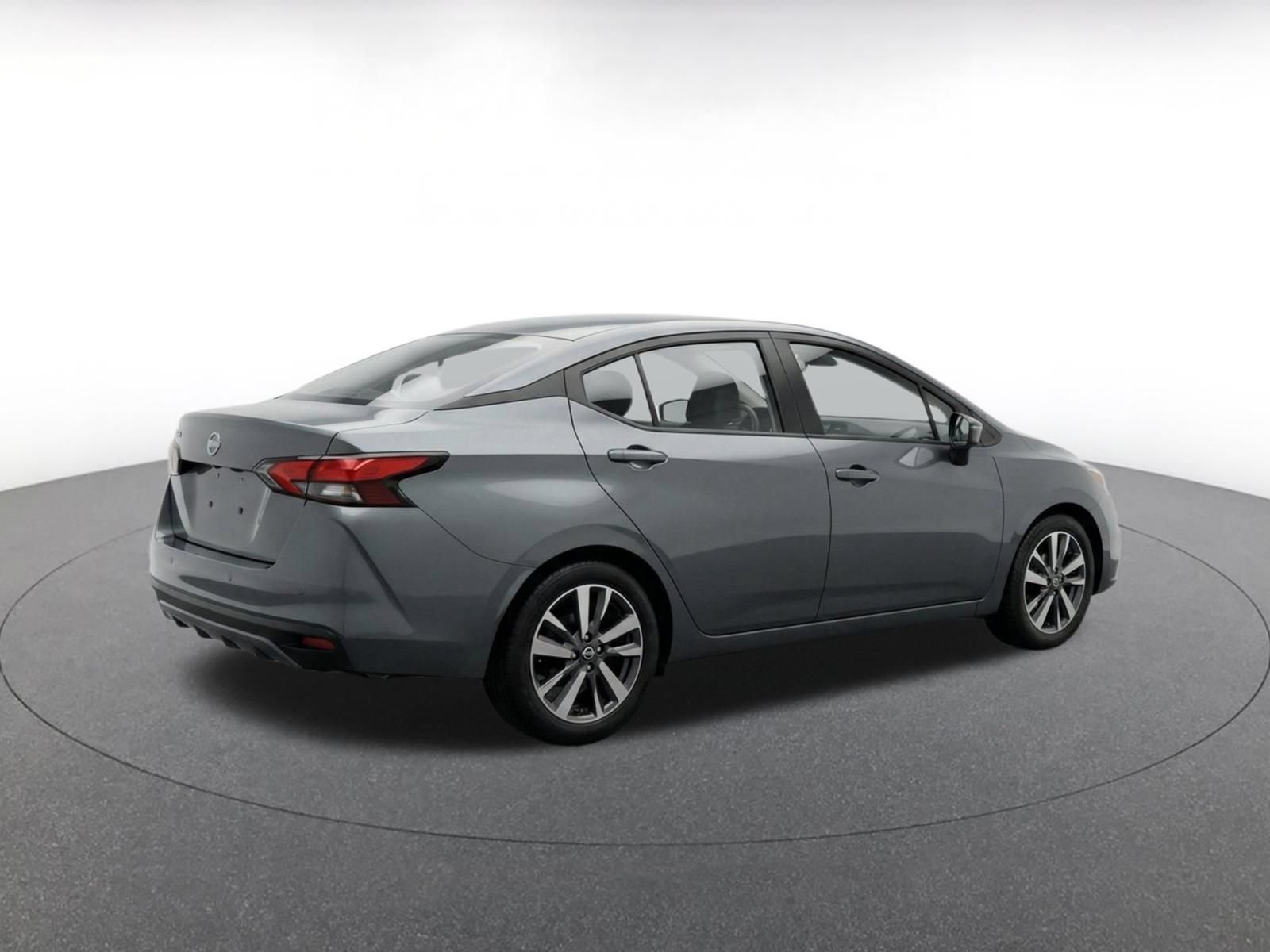 Used 2025 Nissan Versa SV FWD image 7