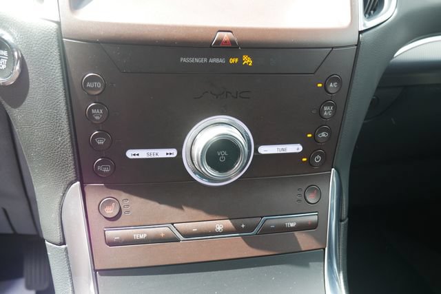 Used 2020 Ford Edge Titanium AWD/4WD image 21