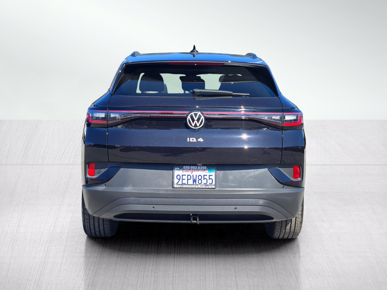 Used 2023 Volkswagen ID.4 Pro S AWD/4WD image 5