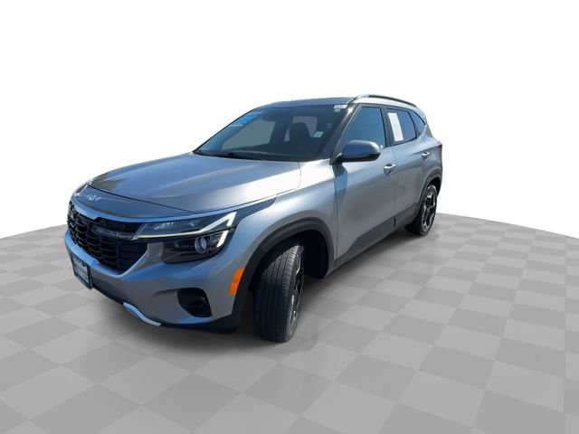 Used 2024 Kia Seltos EX AWD/4WD image 4