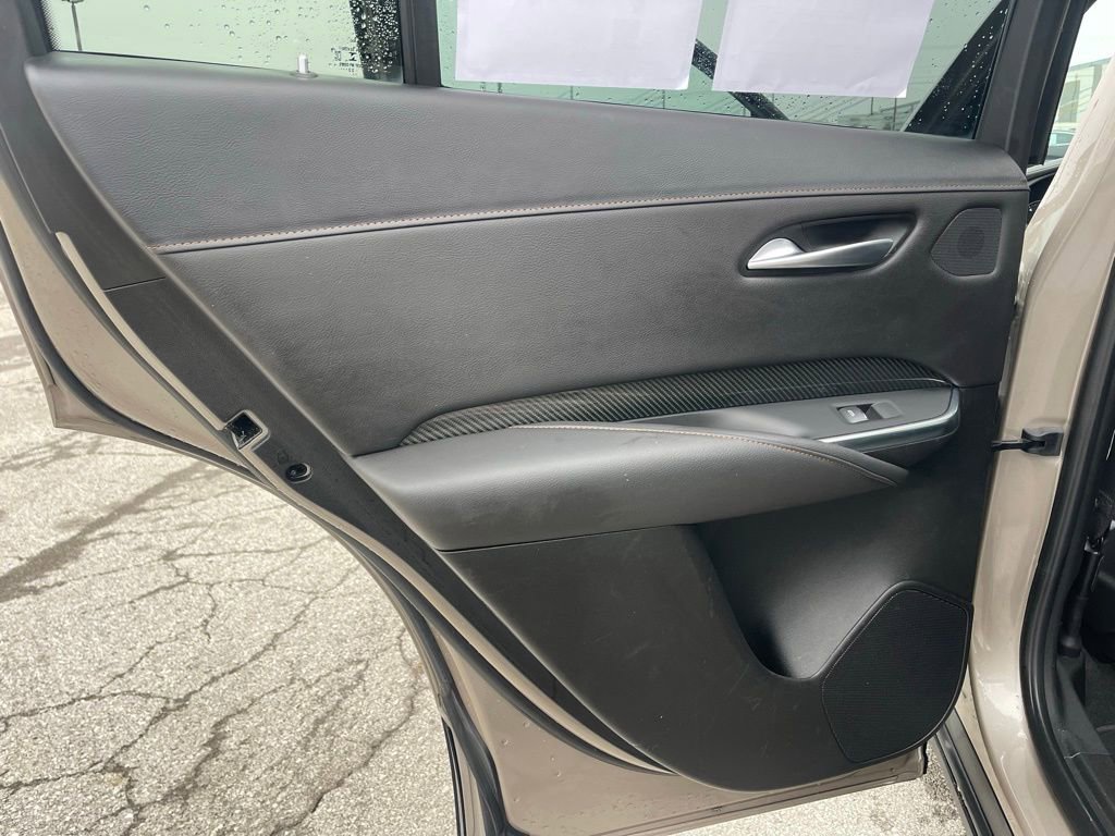 Used 2023 Cadillac XT4 Sport w/ Enhanced Visibility Package image 20