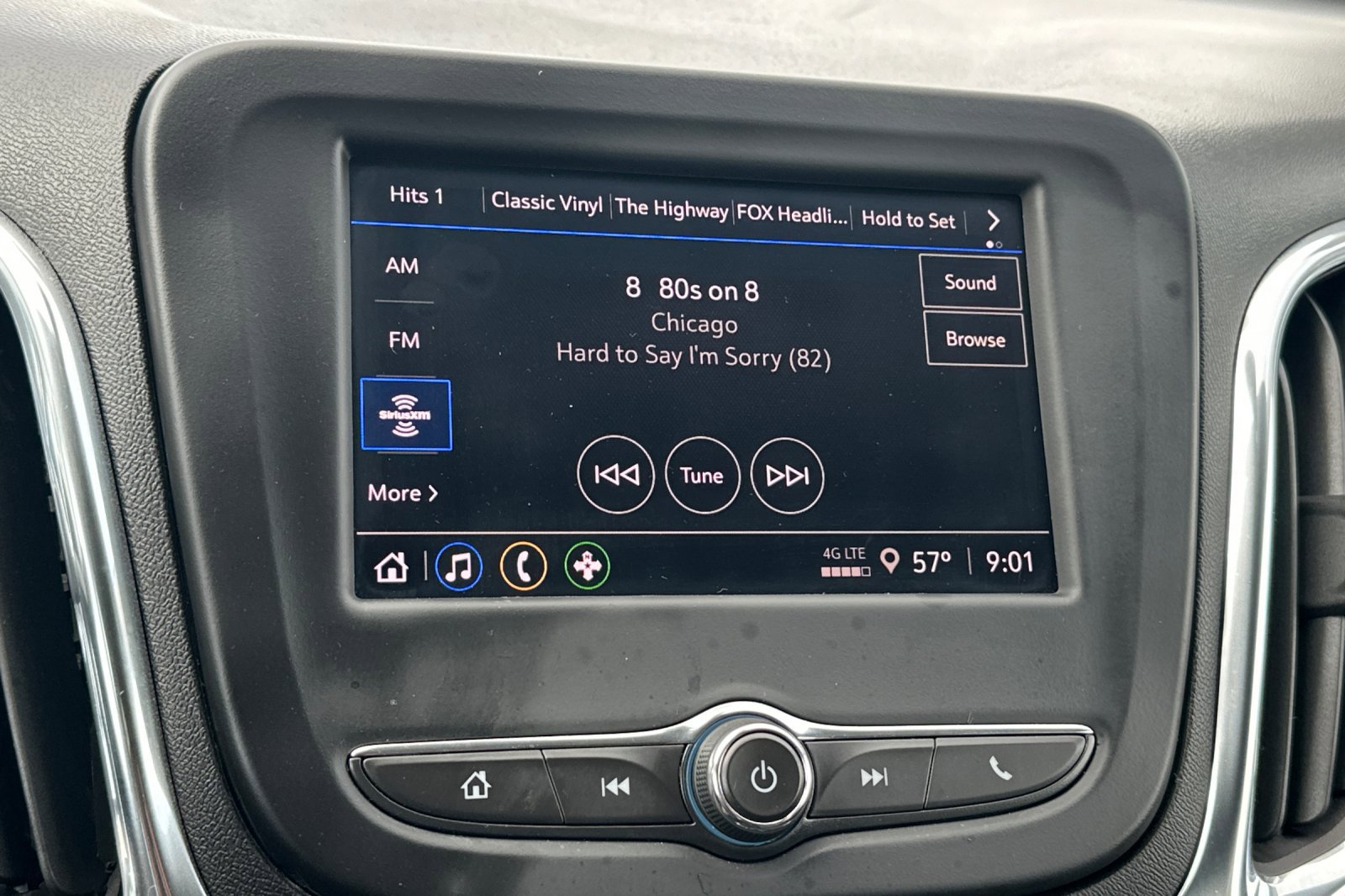 Used 2023 Chevrolet Equinox LT w/ Driver Convenience Package AWD/4WD image 18