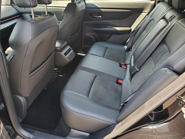 Certified 2023 Nissan Ariya FWD image 12