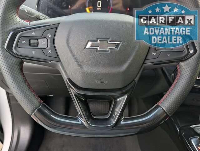 Used 2025 Chevrolet Trax RS w/ Sunroof Package FWD image 6