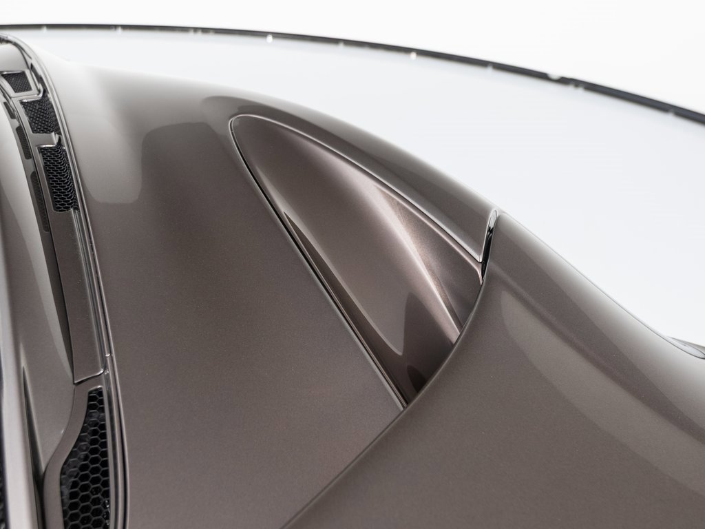 Used 2024 McLaren 750S image 42