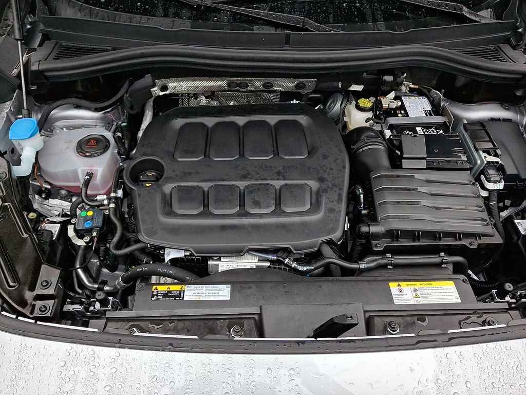 Used 2025 Volkswagen Tiguan S image 28