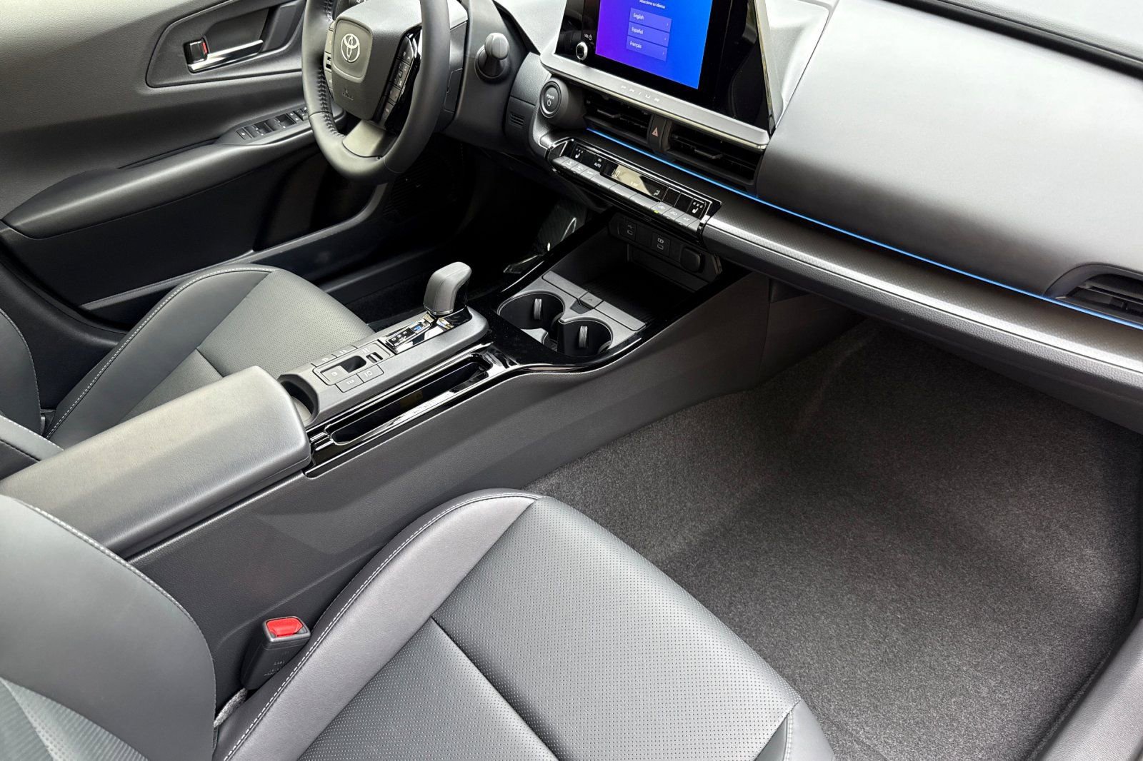 New 2026 Toyota Prius Plug-In Hybrid image 16