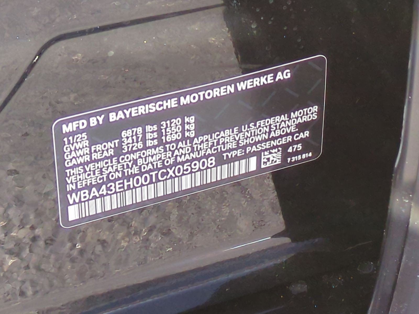 New 2026 BMW 750e xDrive w/ Premium Package AWD/4WD image 32