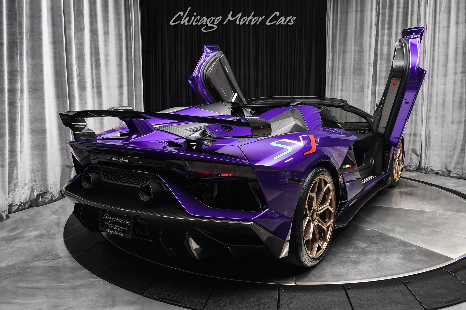 Used 2021 Lamborghini Aventador SVJ image 49
