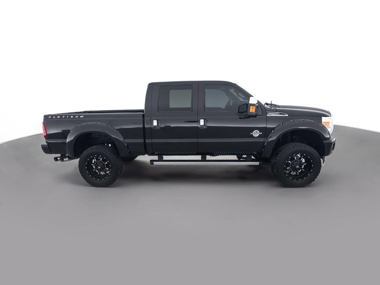 Used 2015 Ford F250 Platinum w/ FX4 Off-Road Package AWD/4WD image 4