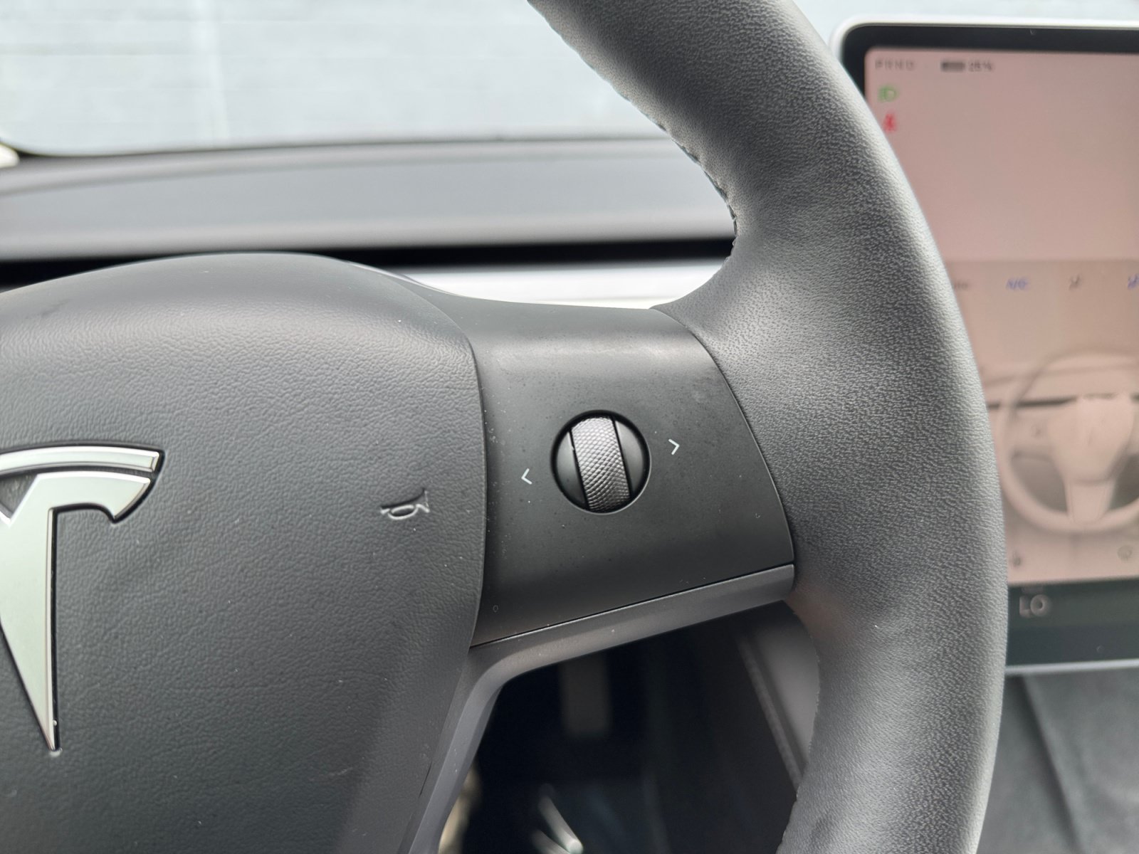 Used 2023 Tesla Model 3 Standard Range RWD image 24