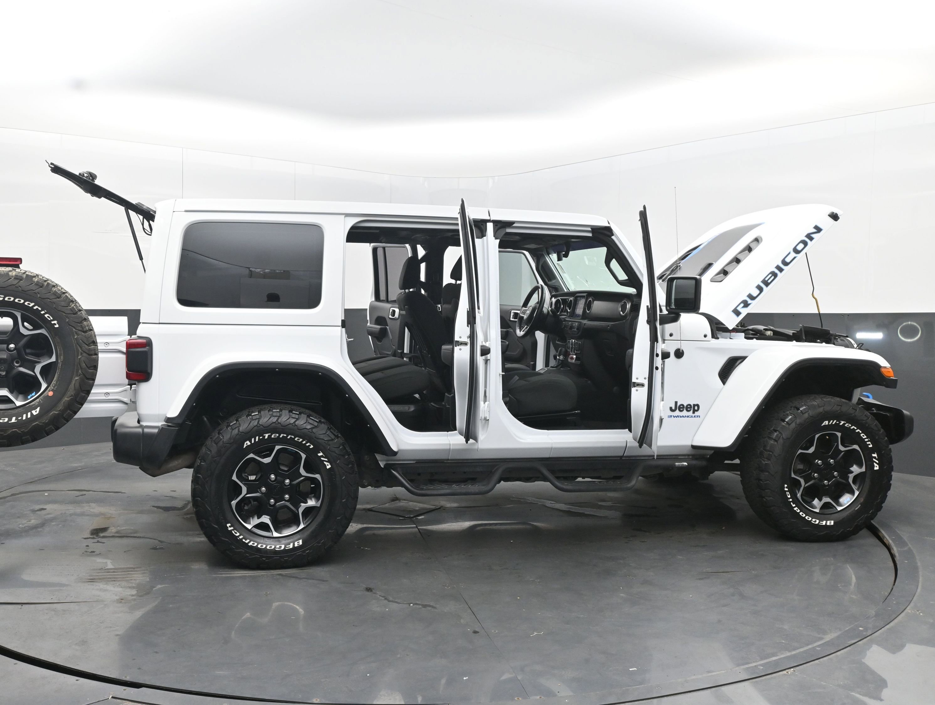 Used 2023 Jeep Wrangler Unlimited Rubicon 4xe w/ Cold Weather Group image 49