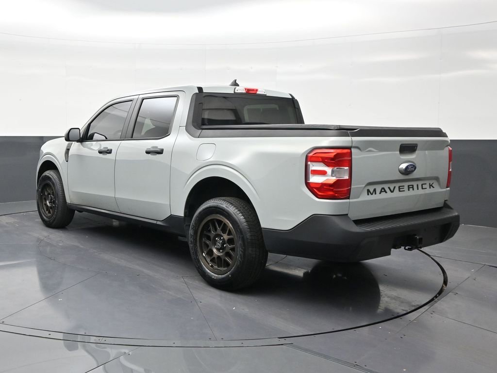 Used 2023 Ford Maverick XL FWD image 3
