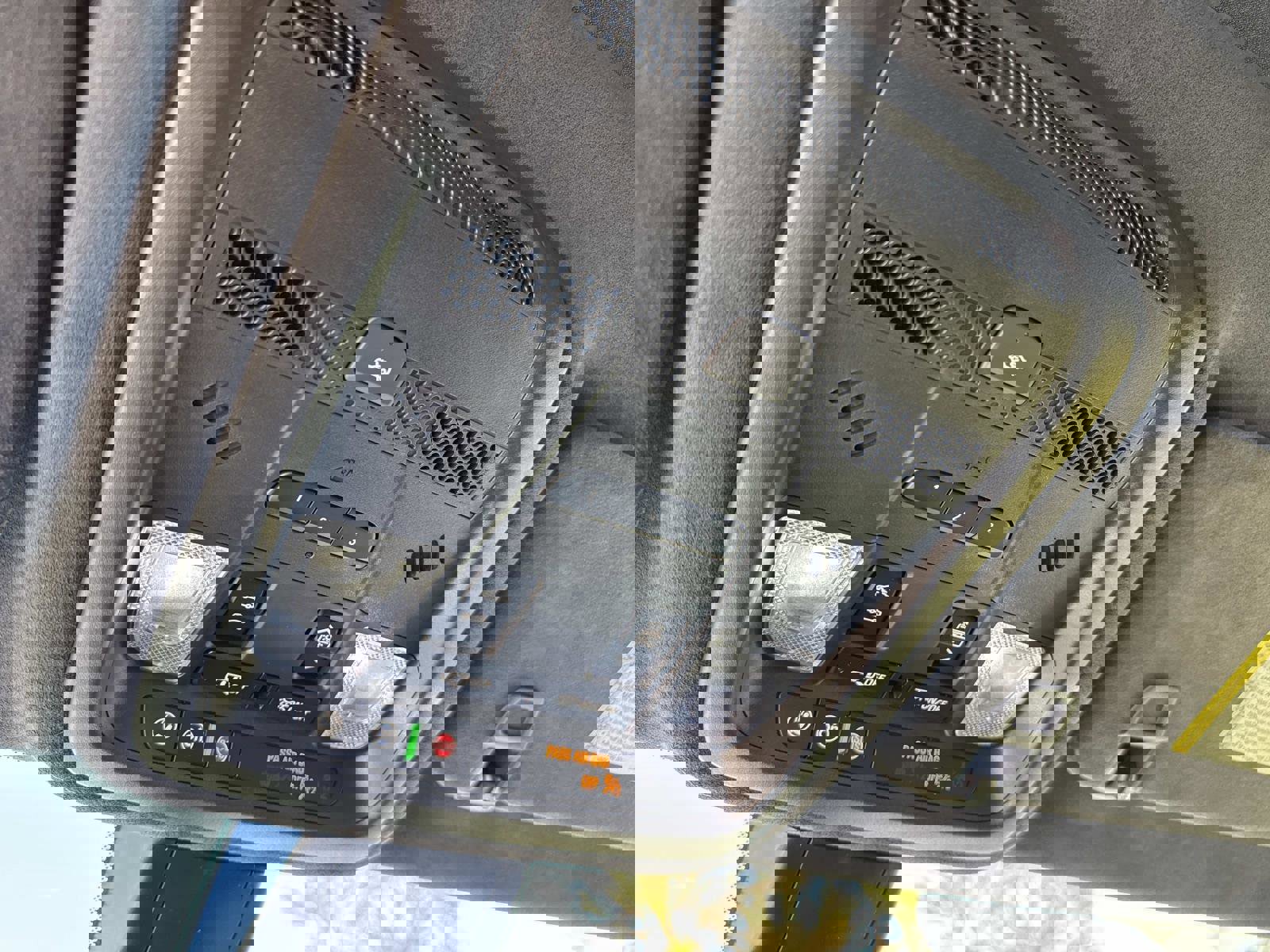 New 2025 Cadillac XT6 Premium Luxury w/ Platinum Package image 16