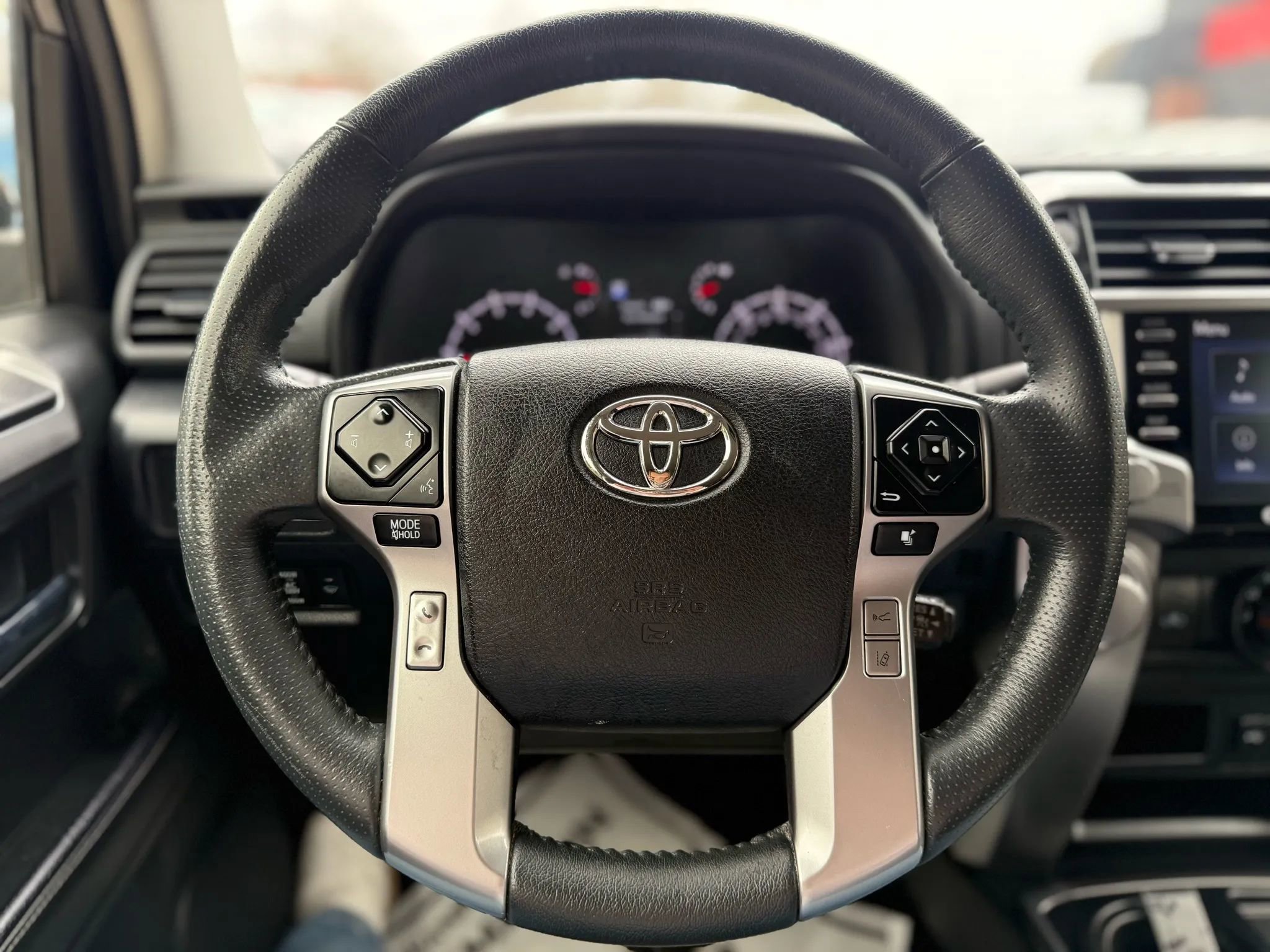 Used 2022 Toyota 4Runner SR5 image 31