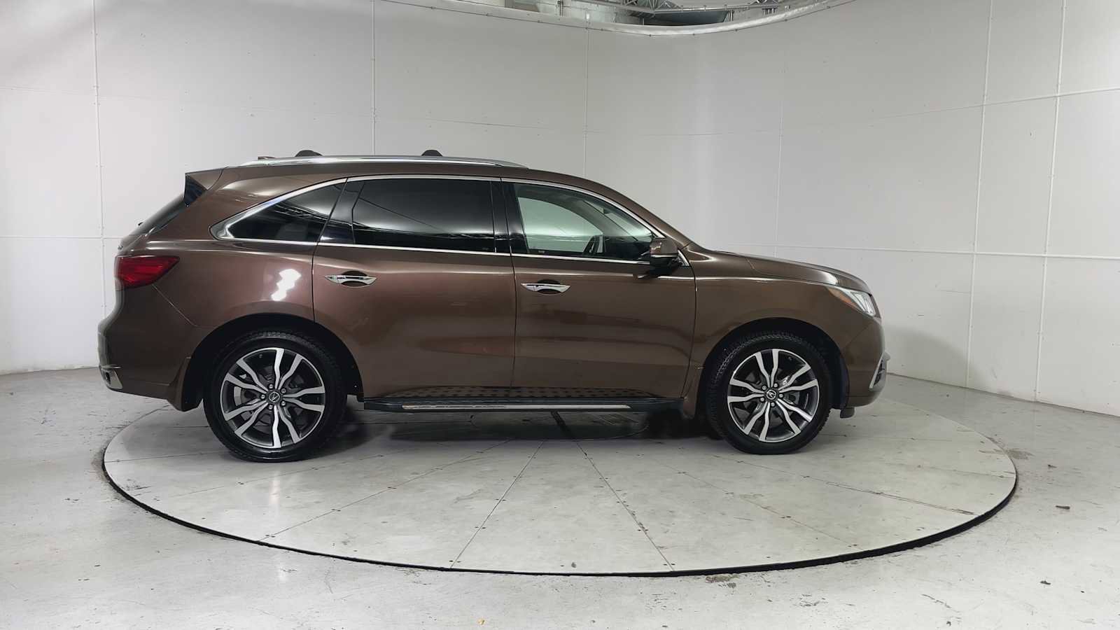 Used 2019 Acura MDX w/ Advance & Entertainment image 8