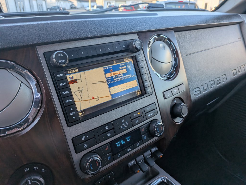 Used 2012 Ford F350 Lariat w/ Lariat Ultimate Pkg AWD/4WD image 31