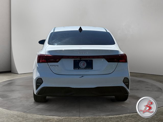 Used 2023 Kia Forte LXS FWD image 6
