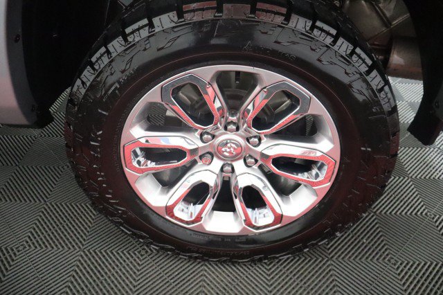 Used 2020 RAM 1500 Laramie w/ Sport Appearance Package AWD/4WD image 94