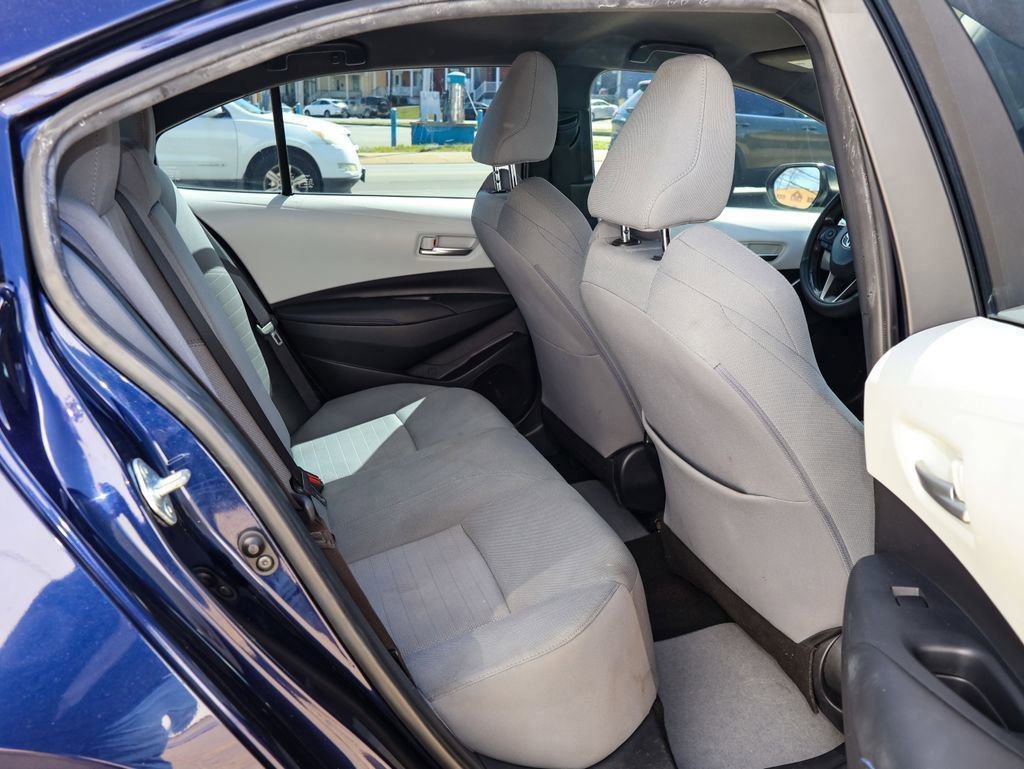 Used 2020 Toyota Corolla SE image 25