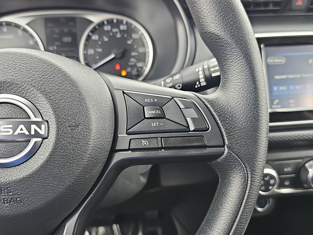 Used 2025 Nissan Kicks Play S image 18